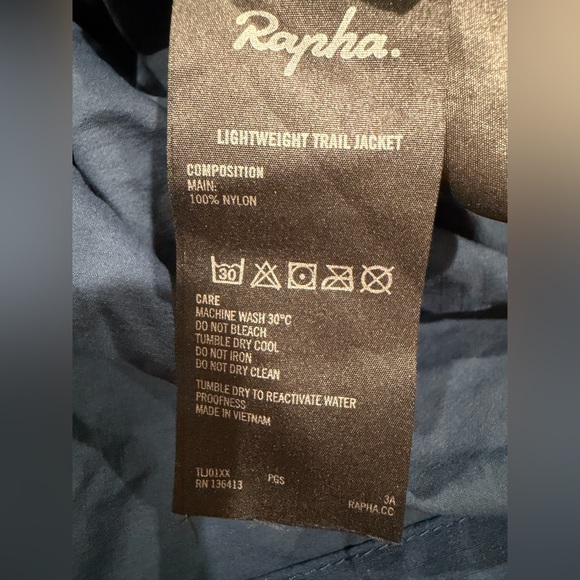 Rapha Navy Men's Lightweight Trail Jacket size XL - Picture 12 of 12